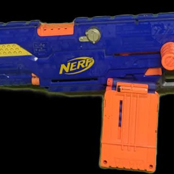 Nerf LongStrike CS-6 Blaster - Picture 10 of 13
